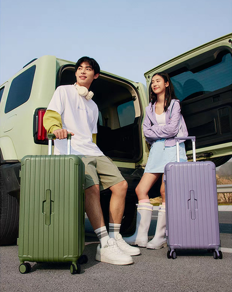 victorlite lightweight polycarbonate luggage,victorlite lightweight polycarbonate suitcase,polycarbonate carry-on luggage,polycarnonate hand luggage